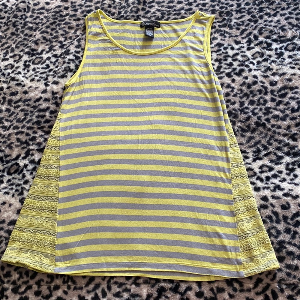 ⭐️5/$10⭐️Sig. Studio Striped Blouse